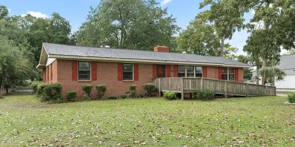815 Bellamy Rd.