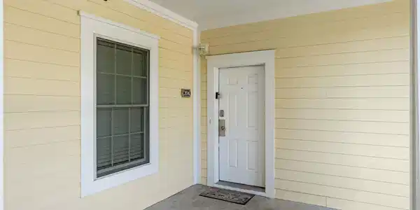 Image 4 Image 4