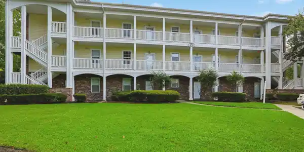 679 Riverwalk Dr.