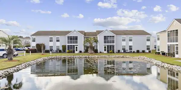 2258 Huntingdon Dr.