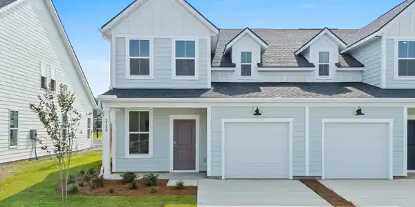 2720 Summer Breeze Ln
