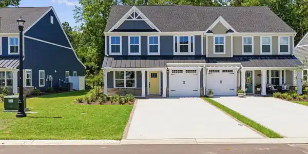 2521 Elowen Ln.