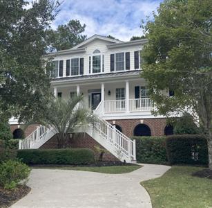 80 Stonington Dr.