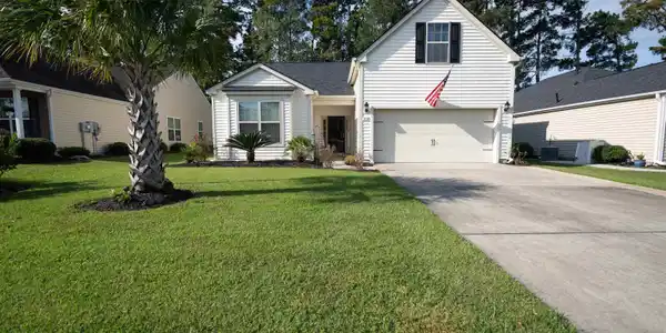209 Golden Oaks Dr.