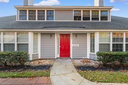 1206 Tiffany Ln.