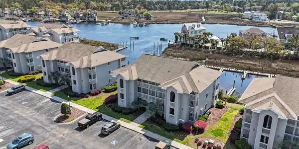 4413 Eastport Blvd.