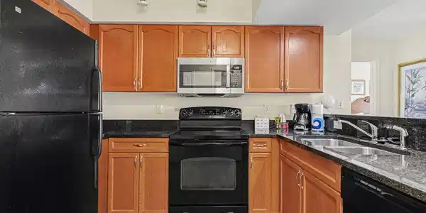 Image 4 Image 4
