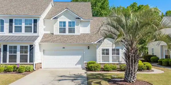 6095 Catalina Dr.