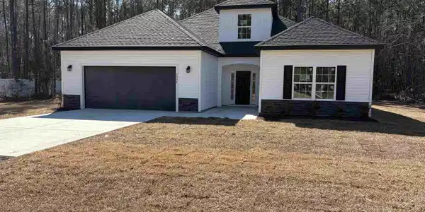 5553 Grape Arbor Ln.