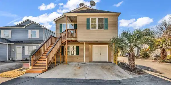 829 9th Ave. S