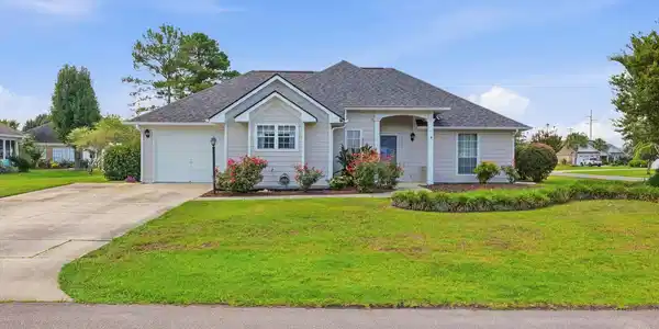 523 Parish Ln.
