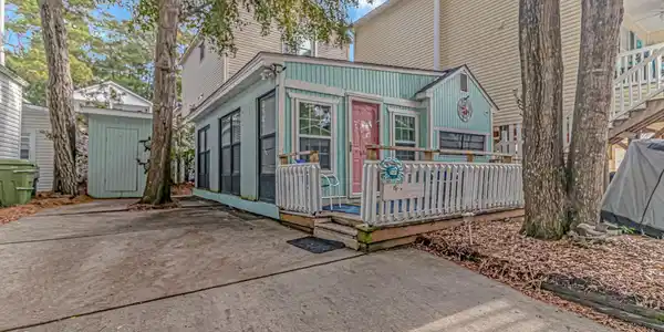 6001-1441 S Kings Hwy.