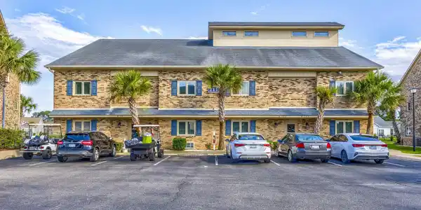 211 Double Eagle Dr.
