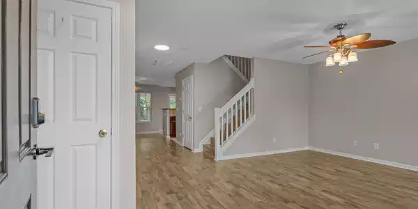 Image 4 Image 4