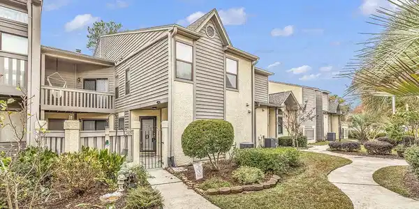 612 14th Ave. S