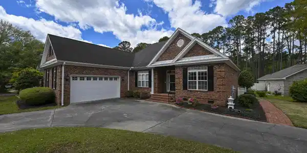2999 Woodberry Ct.