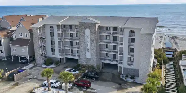 1111 N Ocean Blvd.