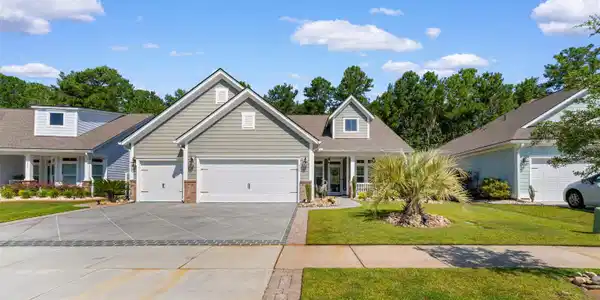 830 Kingfisher Dr.