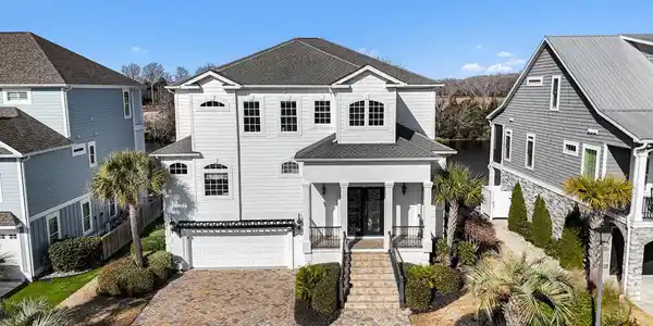 235 Palmetto Harbour Dr.