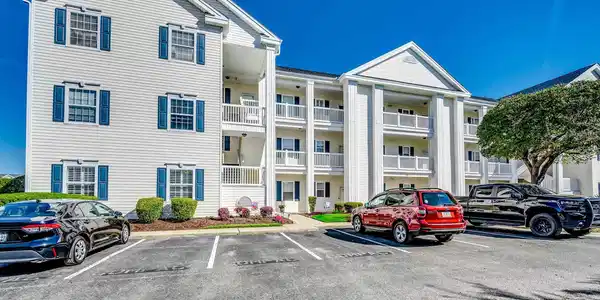 901 West Port Dr.