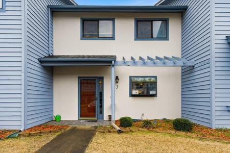 775 Plantation Dr.