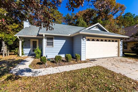 1071 Hickory Trail