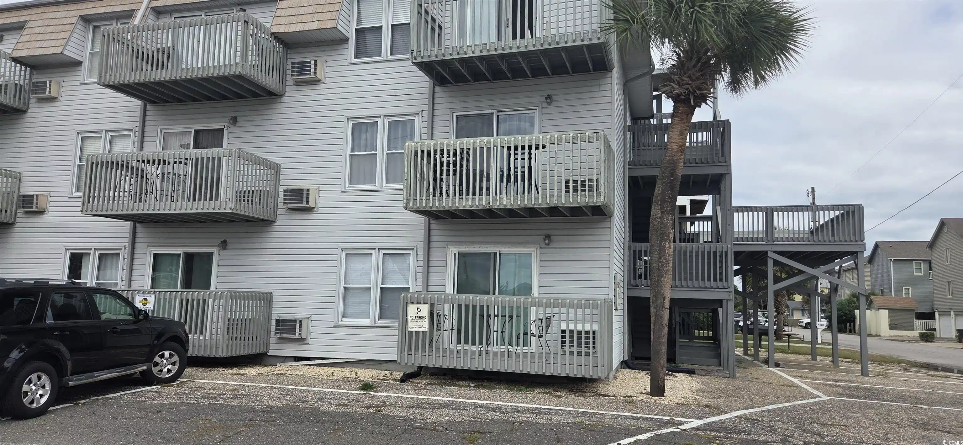 Image 1: View of property with uncovered parking Image 1: View of property with uncovered parking