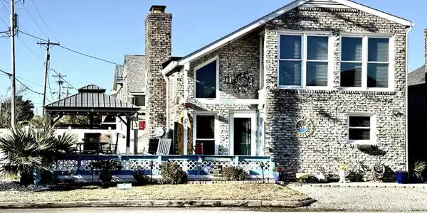 400 A 16th Ave. S