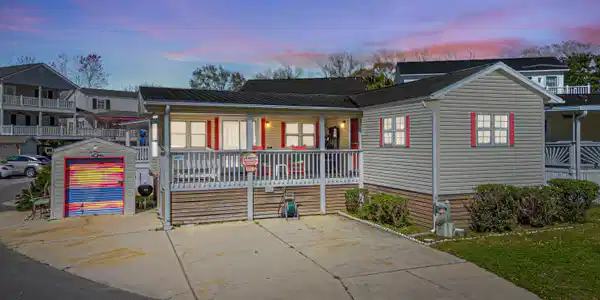 6001 - 6011 S Kings Hwy.