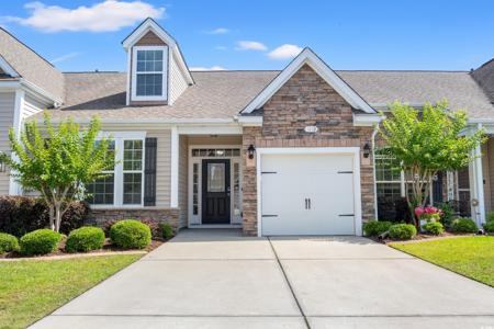 121 Parmelee Dr.