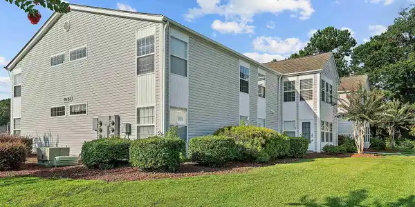 1931 Bent Grass Dr.