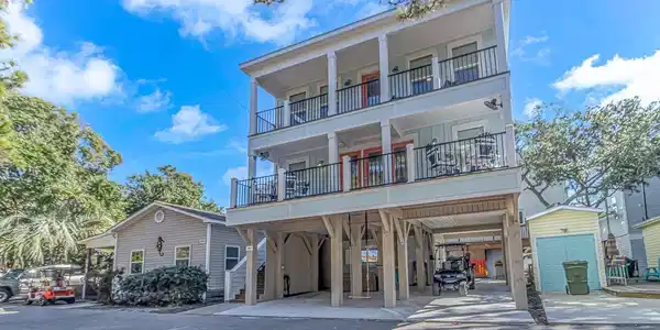 6001-D5 S Kings Hwy.