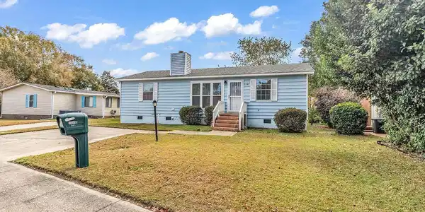 1110 Cypress Cove