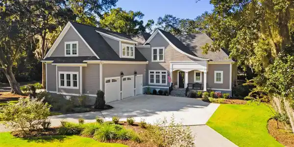 15 Pinckney Rd.