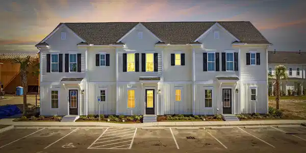 2790 Cook Circle