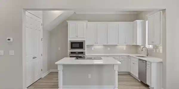 Image 4 Image 4