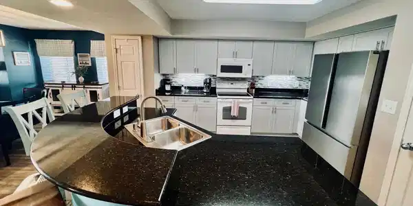 Image 4 Image 4