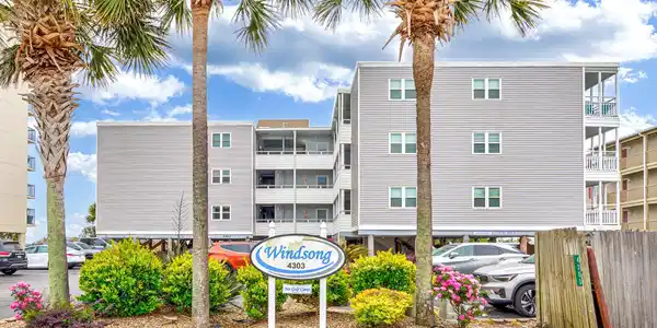 4303 Ocean Blvd. S