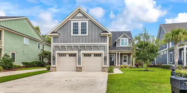 1221 East Isle of Palms Ave.