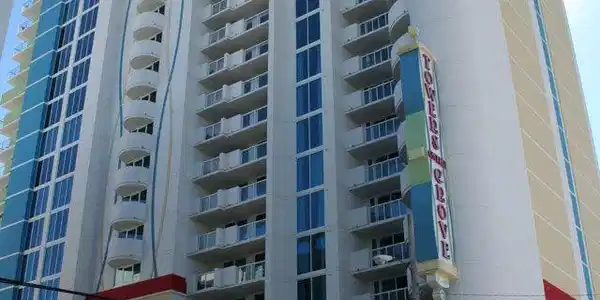 2100 N Ocean Blvd.