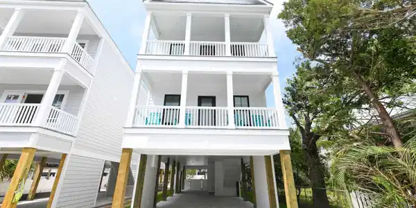 115 B 11th Ave. S