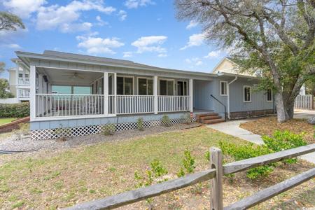 600 Hillside Dr. S