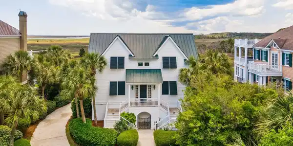 172 Colony Point Dr.