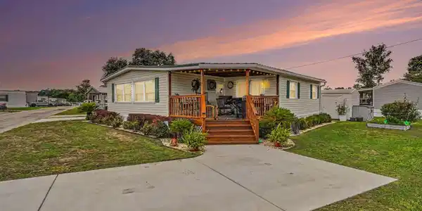 1508 Gardenia Ave.
