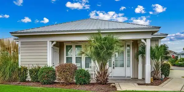 2225 Oak Creek Ct.