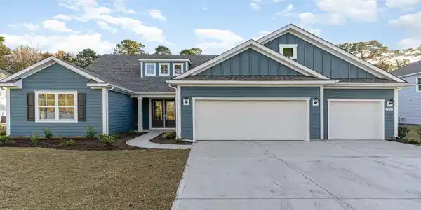 817 Belle Dr.