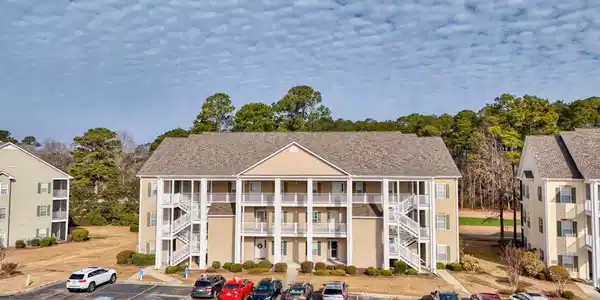 5846 Longwood Dr.
