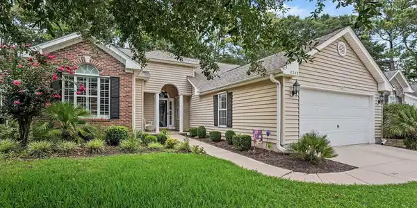 4345 Oakwood Circle