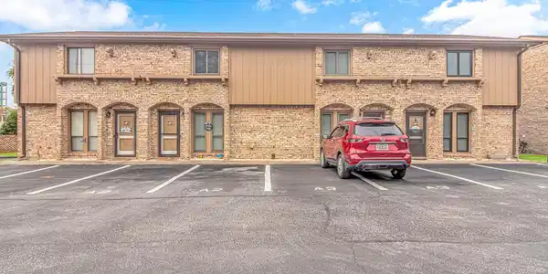 405 N Hillside Dr.