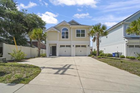912 Hillside Dr.